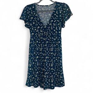 urban outfitters lace trim dress Urban Outfitters Blue Gingham Babydoll Dress with Lace Trim Collar and –  The Thrifty Hippy